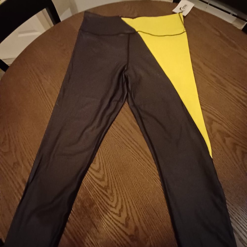 COPY - Zyia Legging Neon Yellow Metallic Light n Tight Hi Rise